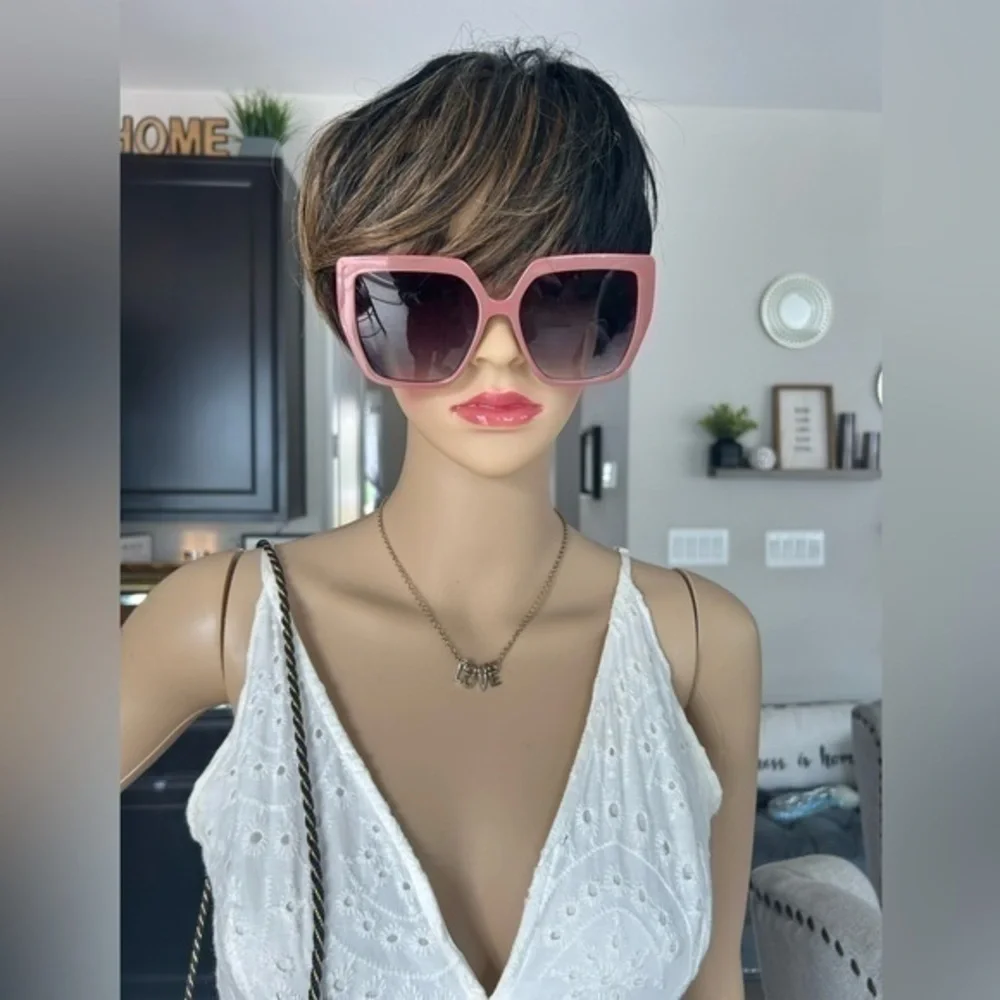 โจNWT Mauve Blush Pink Statement Oversized square framed sunglasses ๐ sunshades - Picture 6 of 14